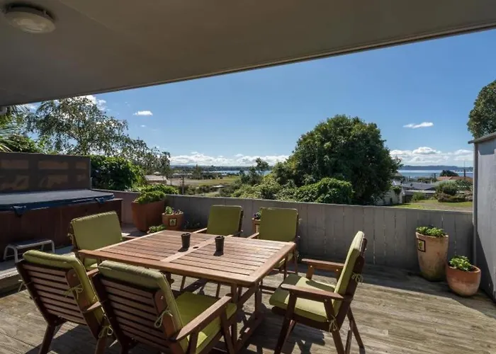 Lakeside 4* Rotorua